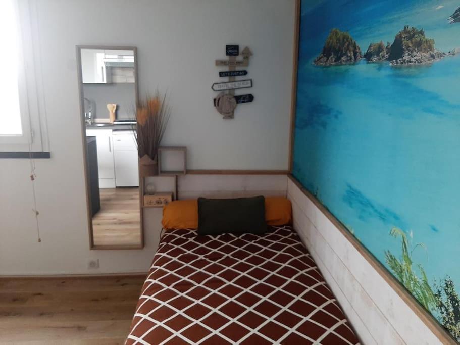 Songe Tropical-inviri. Chu. Parking Aise. * Limoges
